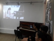 Պատանի կոմպոզիտորները մեծ դասականի տանը